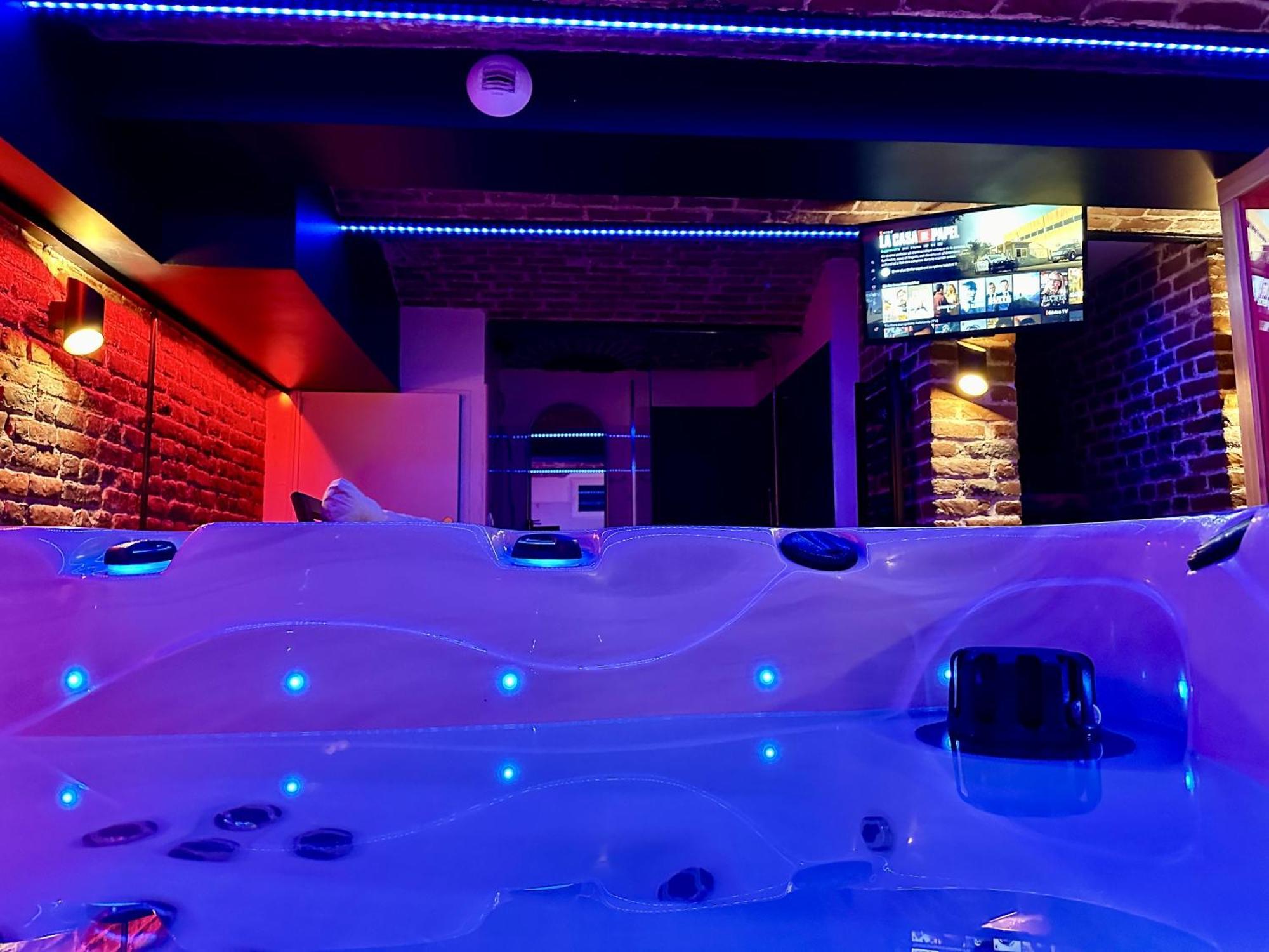 Le Bijou - Appartement, Sauna Et Jacuzzi - Lille Exterior photo